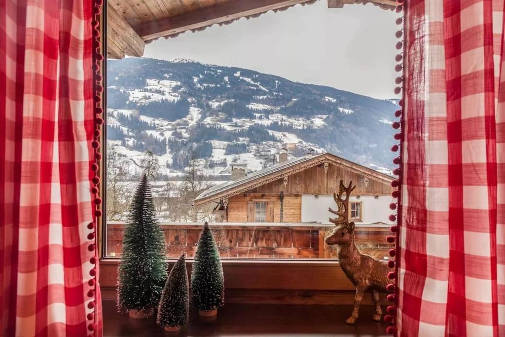 Ferienwohnung Gamsbock Panorama View Balkon, Gartensauna, Garten, Grillplatz ชตุมม์ ภายนอก รูปภาพ