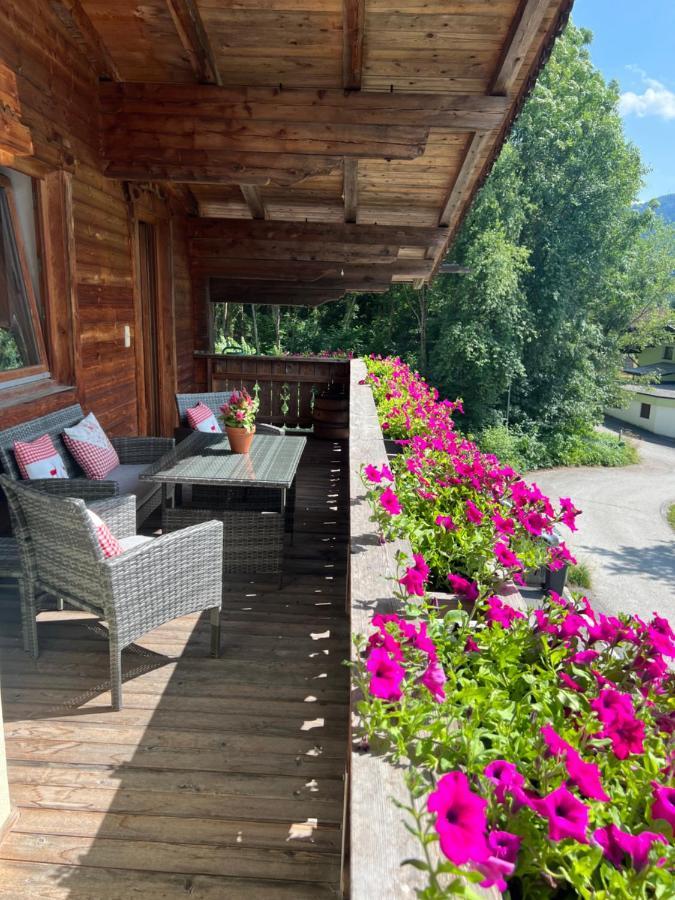 Ferienwohnung Gamsbock Panorama View Balkon, Gartensauna, Garten, Grillplatz ชตุมม์ ภายนอก รูปภาพ