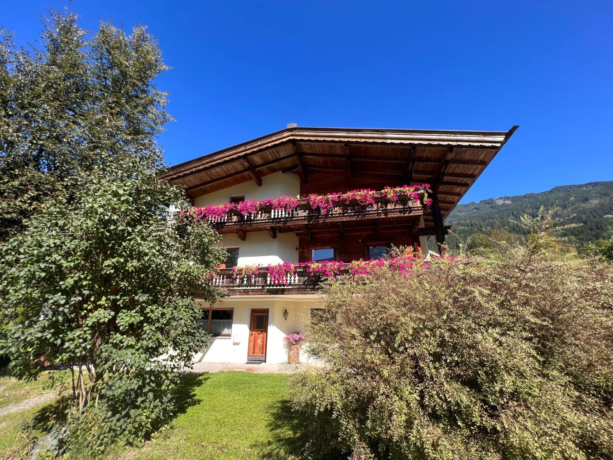 Ferienwohnung Gamsbock Panorama View Balkon, Gartensauna, Garten, Grillplatz ชตุมม์ ภายนอก รูปภาพ